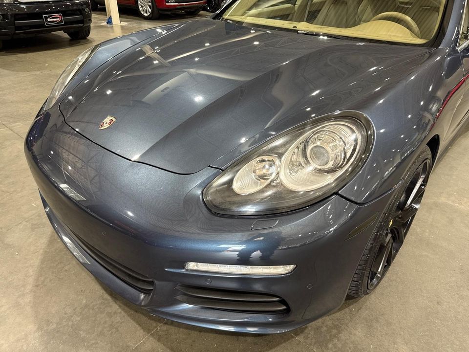 2014 Porsche Panamera