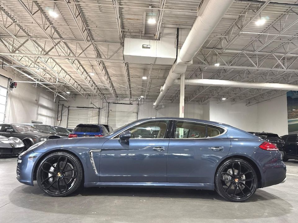 2014 Porsche Panamera