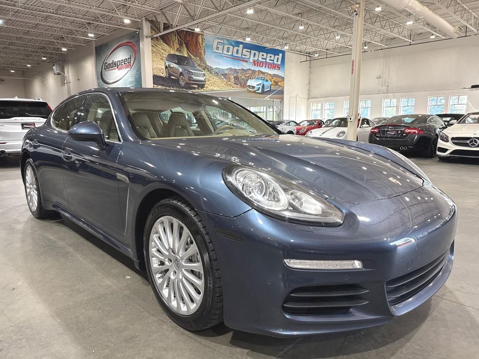 2014 Porsche Panamera