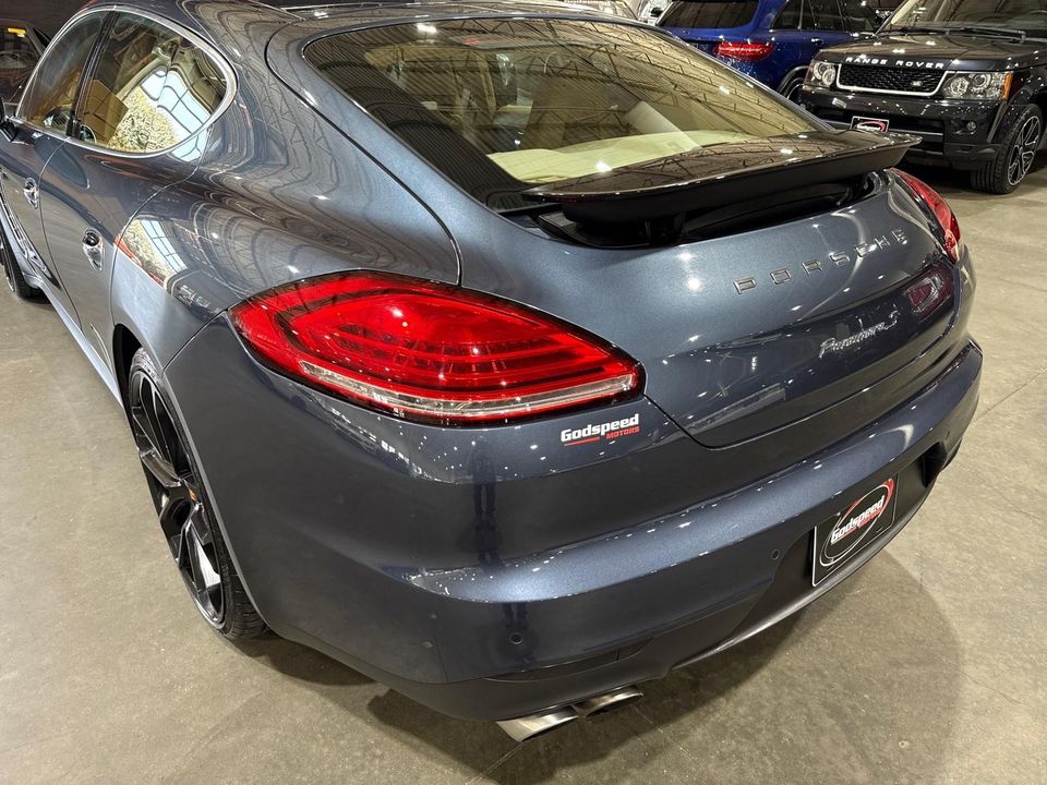 2014 Porsche Panamera