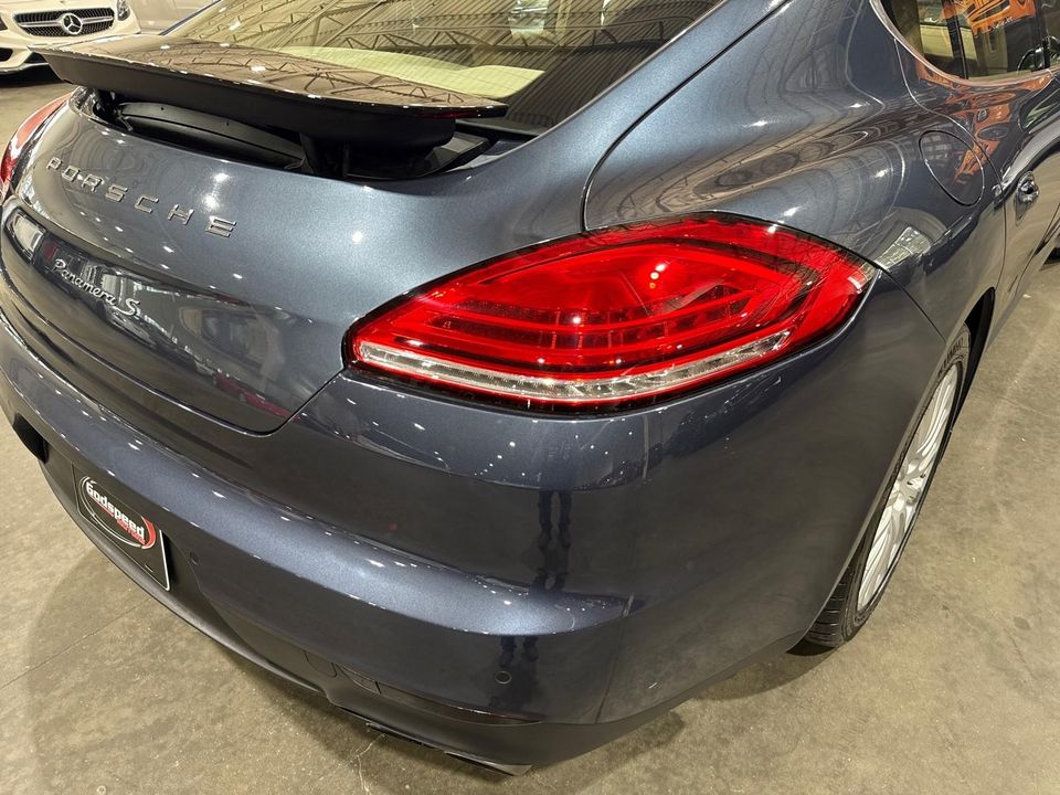 2014 Porsche Panamera