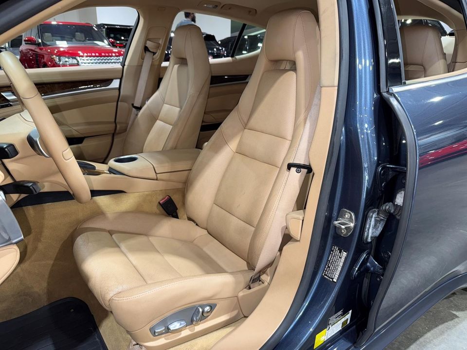 2014 Porsche Panamera