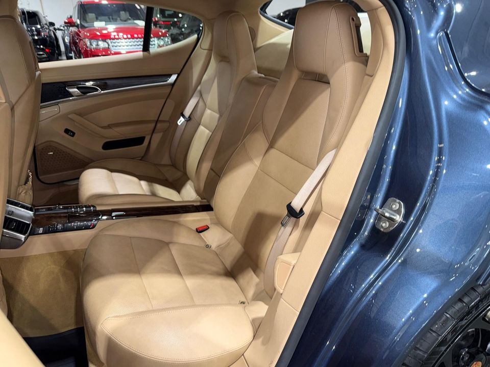 2014 Porsche Panamera