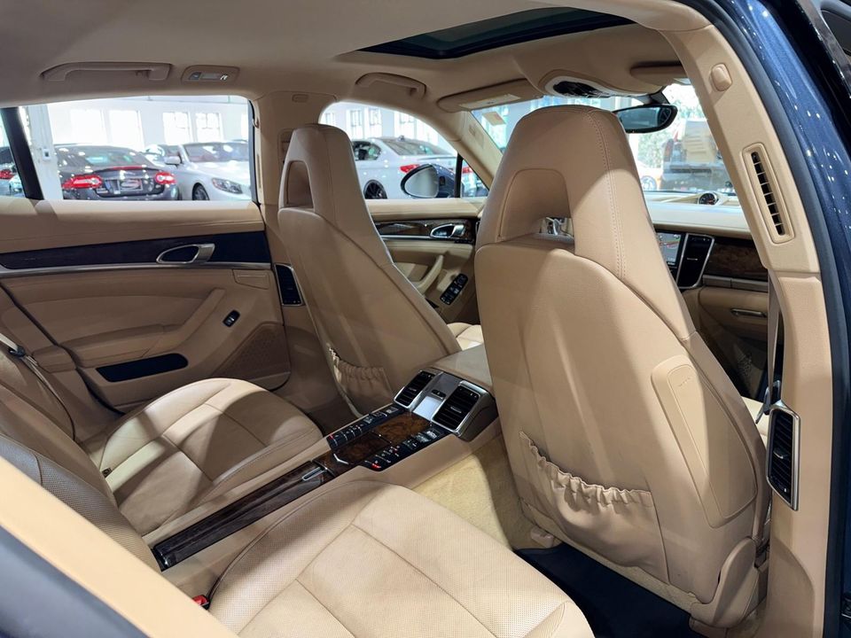 2014 Porsche Panamera