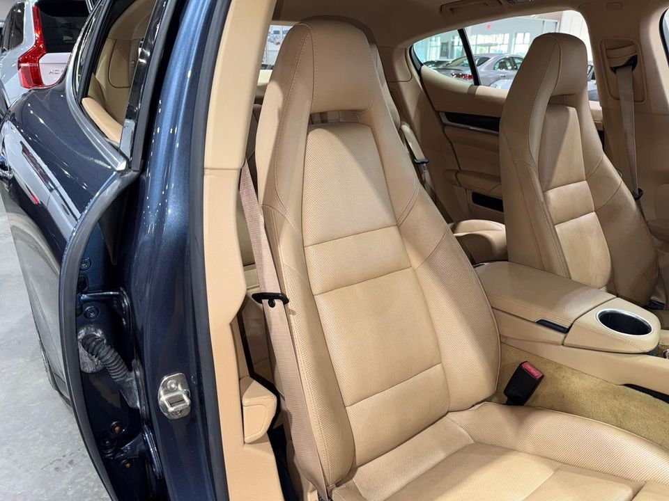 2014 Porsche Panamera