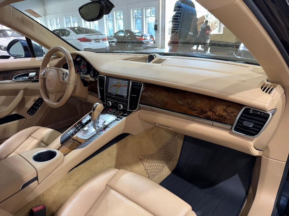 2014 Porsche Panamera