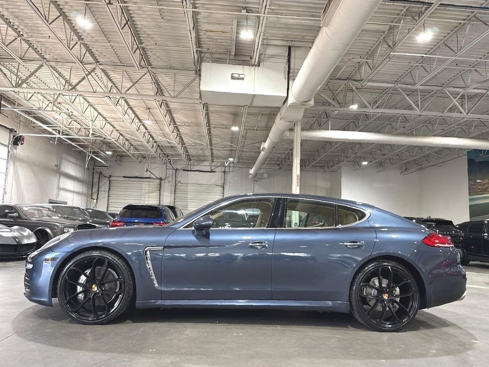 2014 Porsche Panamera