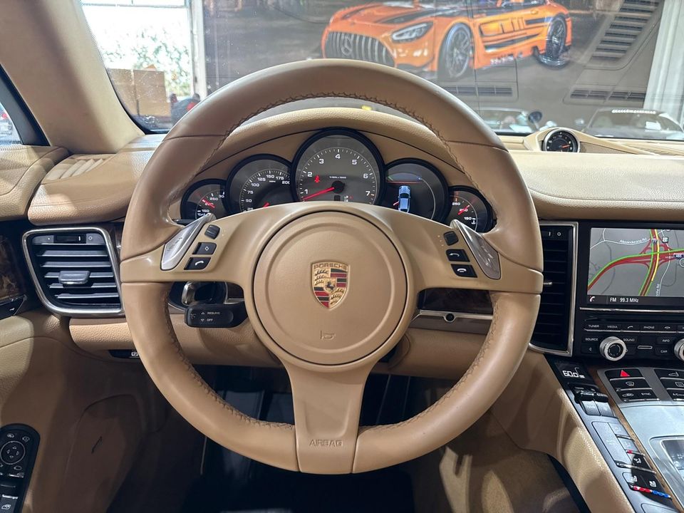 2014 Porsche Panamera