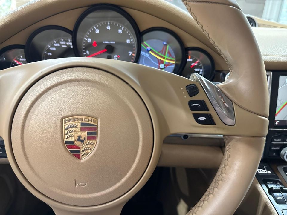 2014 Porsche Panamera