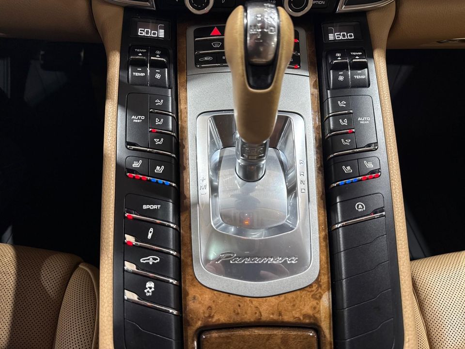 2014 Porsche Panamera