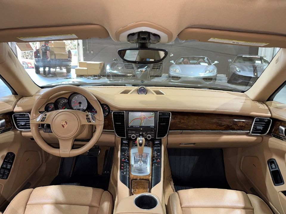 2014 Porsche Panamera