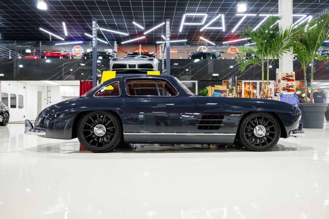 1955 Mercedes-Benz by Kindig Design 300 SL