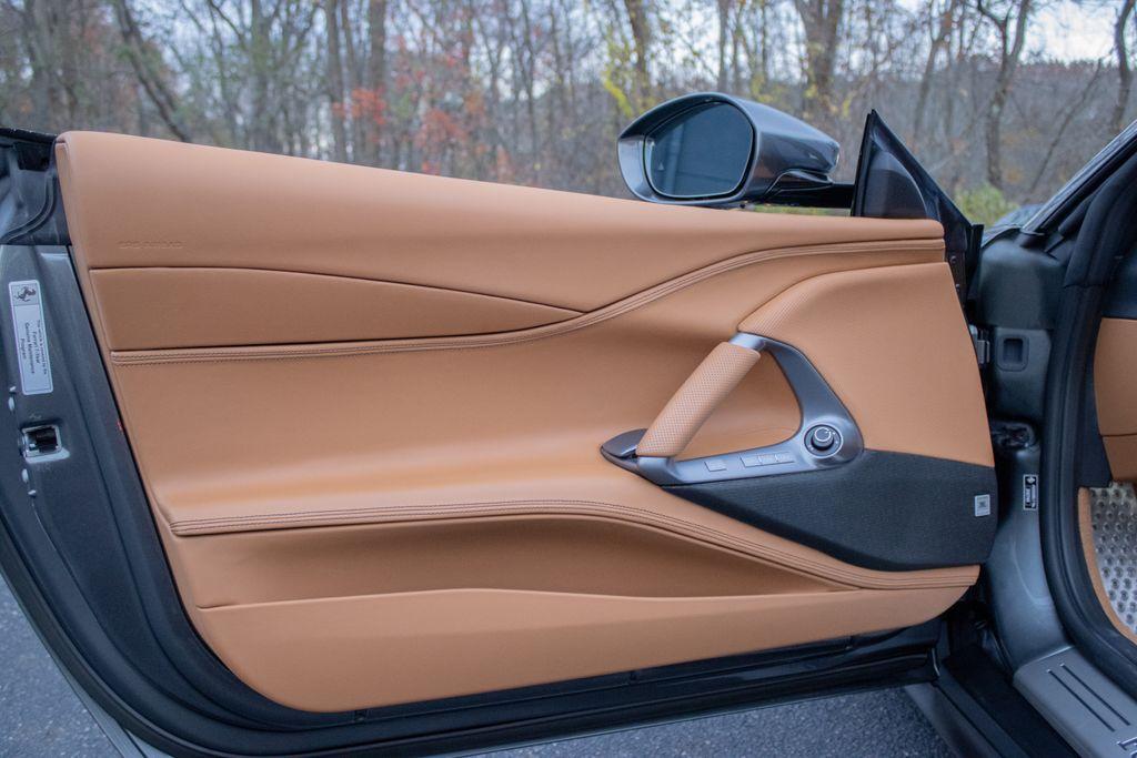 2022 Ferrari 812 GTS