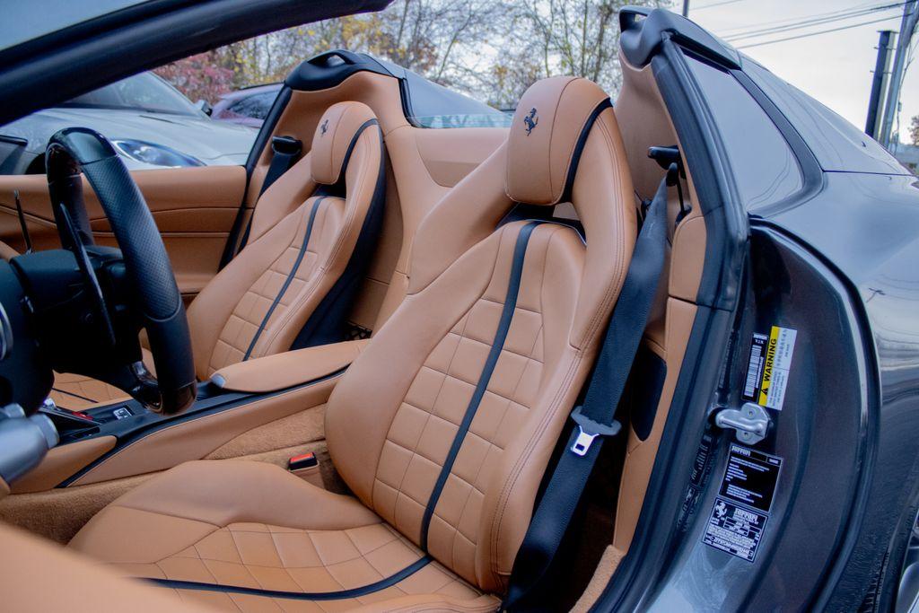 2022 Ferrari 812 GTS