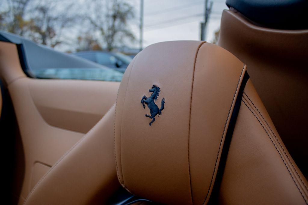 2022 Ferrari 812 GTS