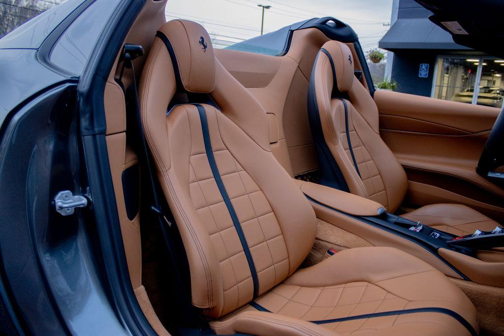 2022 Ferrari 812 GTS