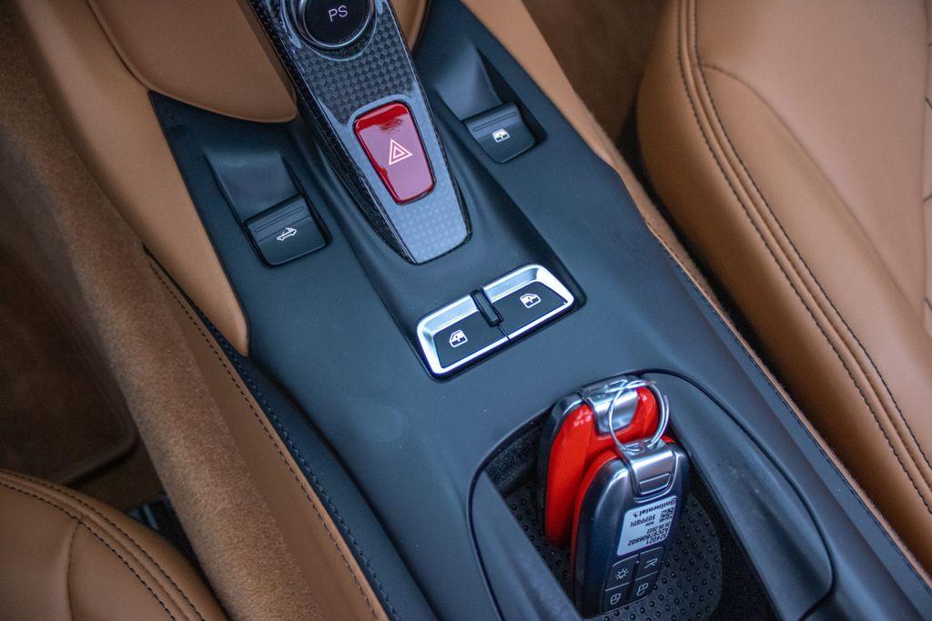 2022 Ferrari 812 GTS