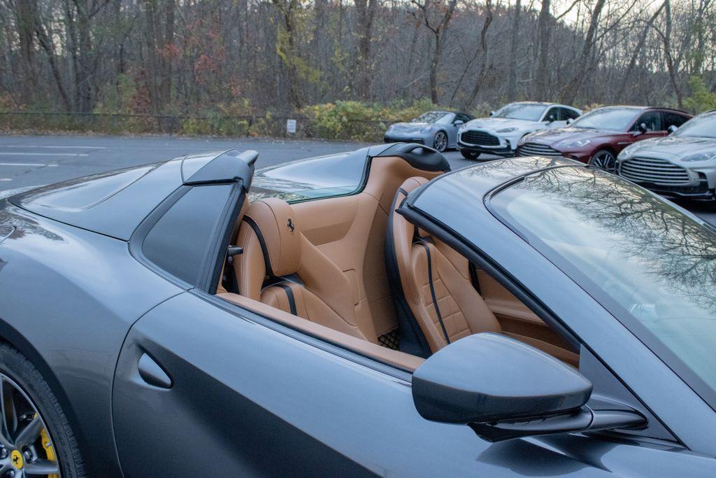 2022 Ferrari 812 GTS