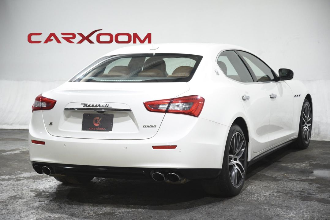 2017 Maserati Ghibli