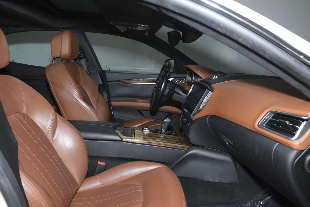 2017 Maserati Ghibli