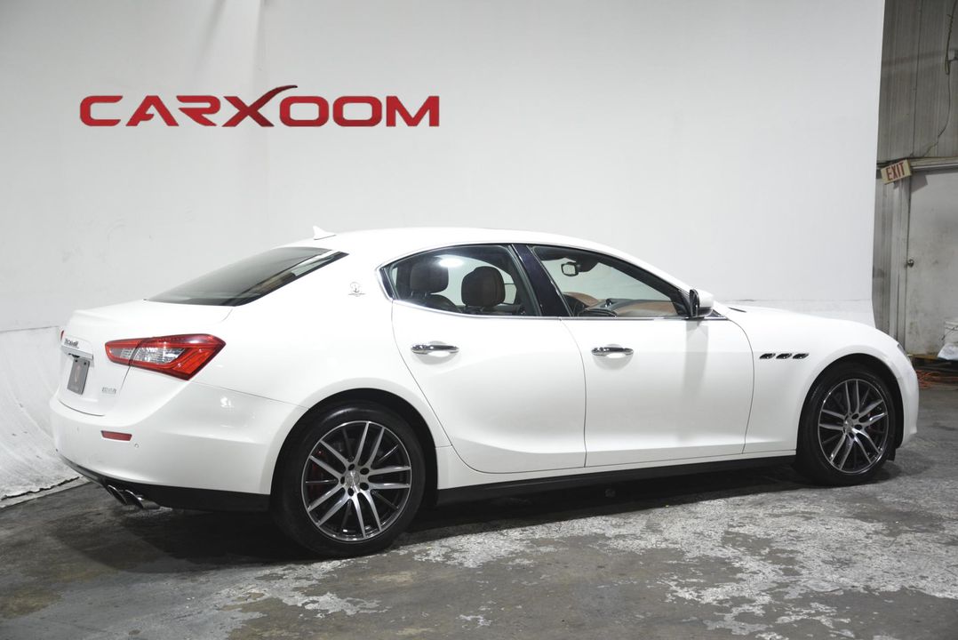2017 Maserati Ghibli