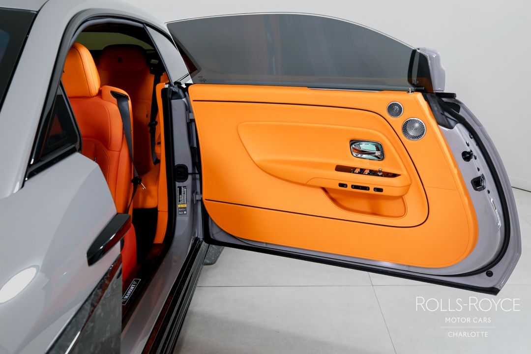 2025 Rolls-Royce Black Badge Spectre