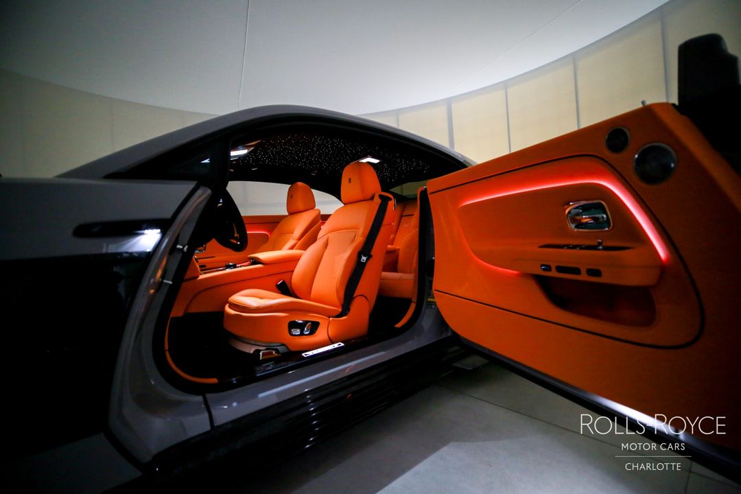 2025 Rolls-Royce Black Badge Spectre