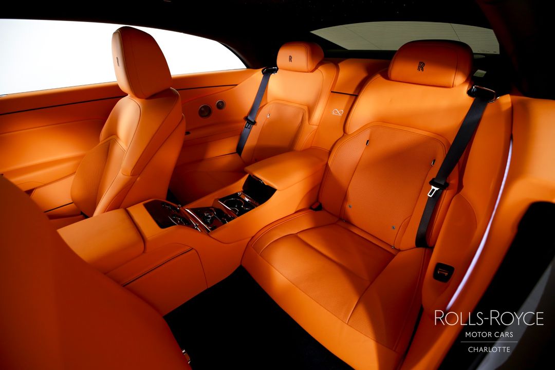 2025 Rolls-Royce Black Badge Spectre