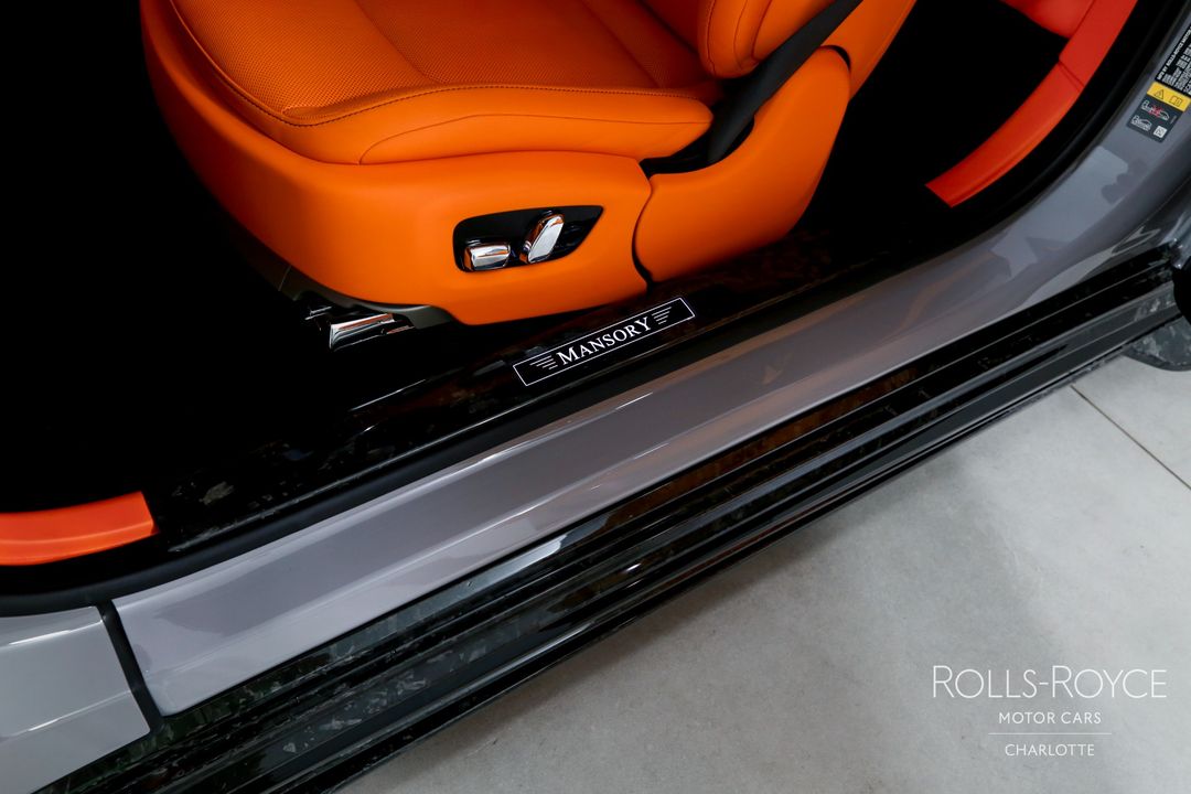 2025 Rolls-Royce Black Badge Spectre