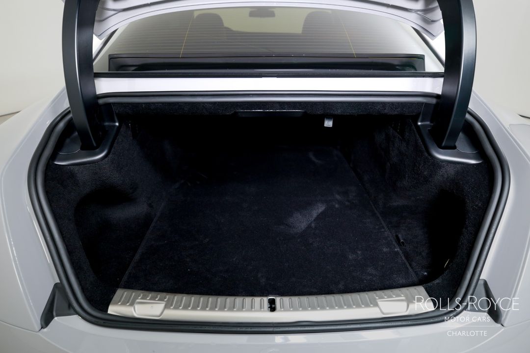 2025 Rolls-Royce Black Badge Spectre