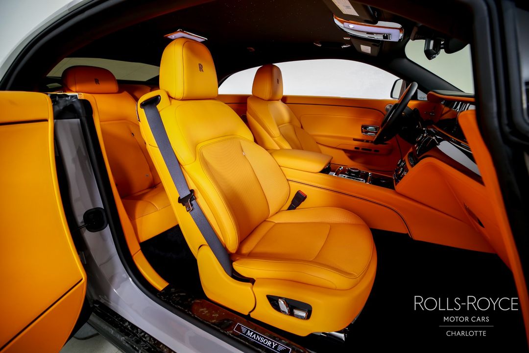 2025 Rolls-Royce Black Badge Spectre