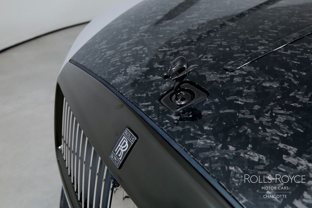 2025 Rolls-Royce Black Badge Spectre
