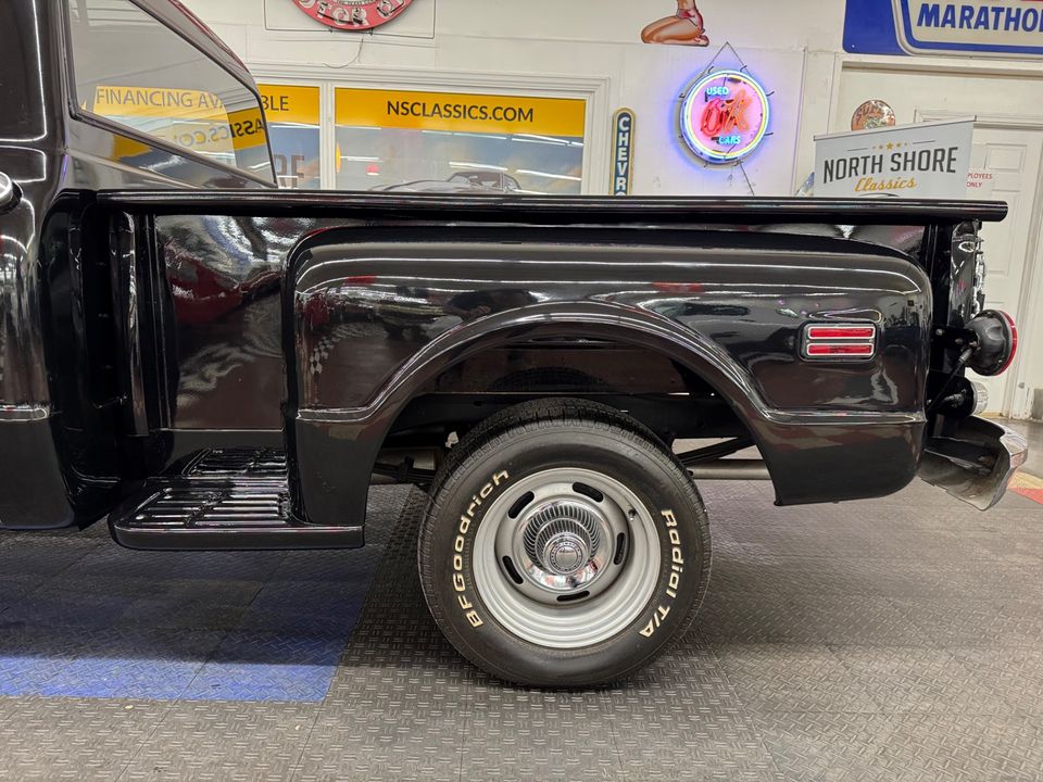 1969 GMC C 15