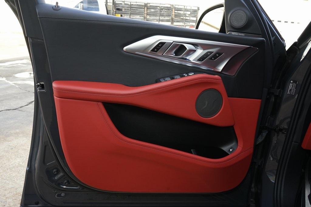 2023 BMW XM