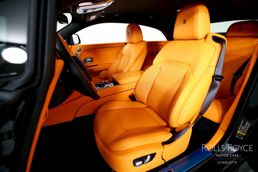 2025 Rolls-Royce Black Badge Spectre