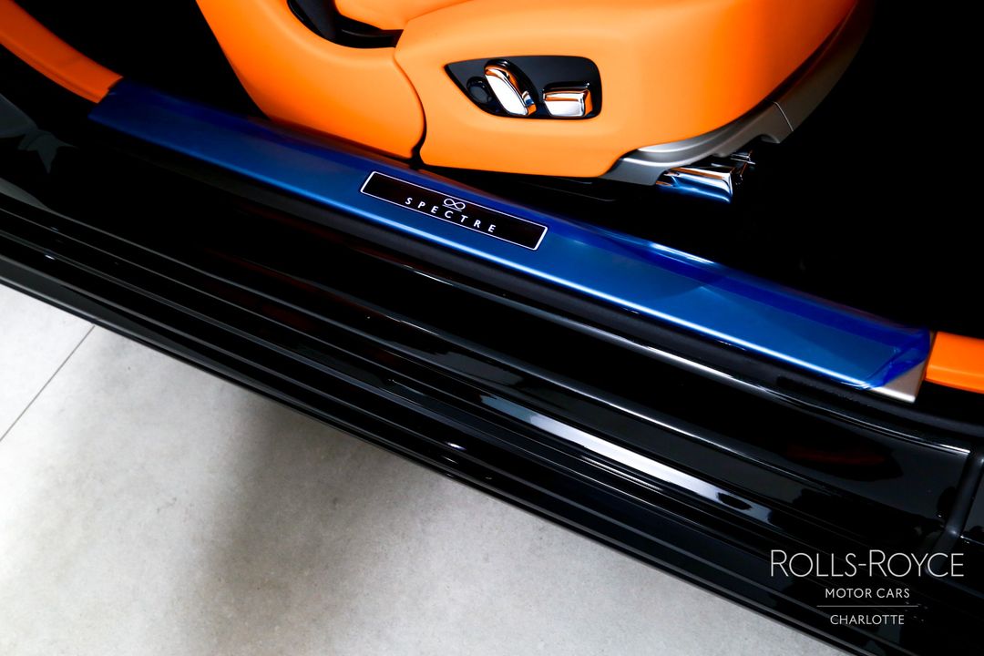 2025 Rolls-Royce Black Badge Spectre