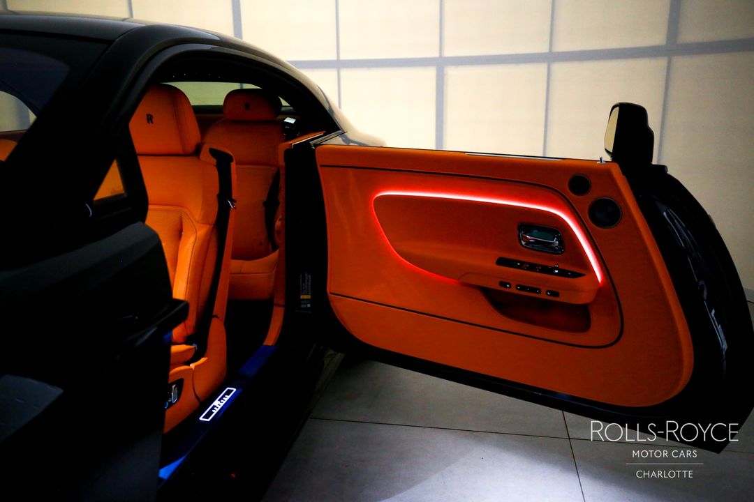 2025 Rolls-Royce Black Badge Spectre