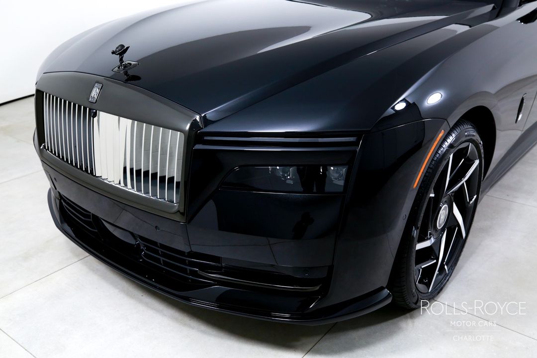 2025 Rolls-Royce Black Badge Spectre