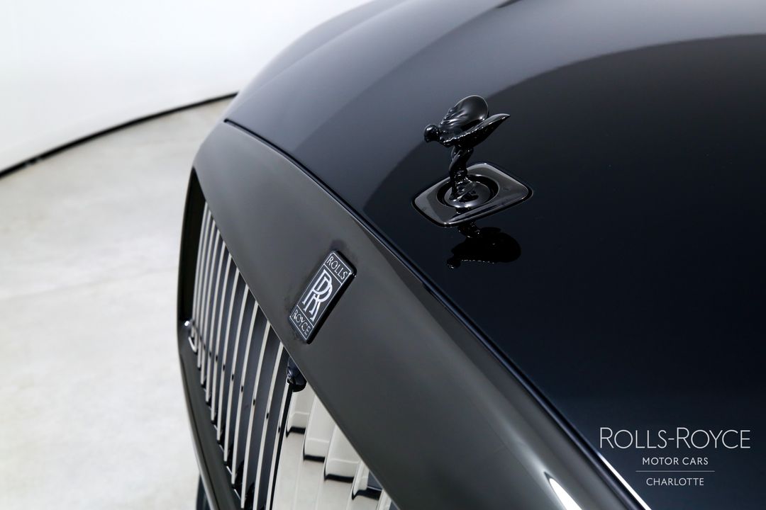 2025 Rolls-Royce Black Badge Spectre