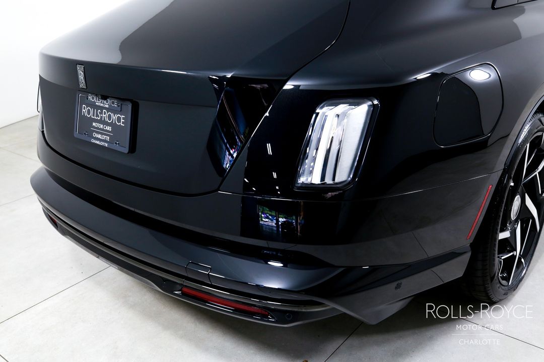 2025 Rolls-Royce Black Badge Spectre