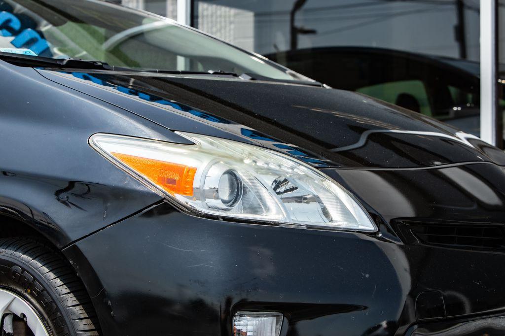 2014 Toyota PRIUS IV