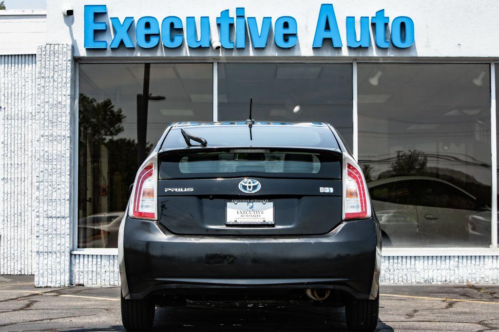 2014 Toyota PRIUS IV