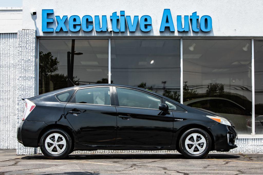 2014 Toyota PRIUS IV