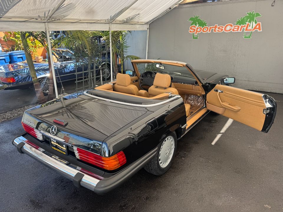 1989 Mercedes-Benz 560-Class