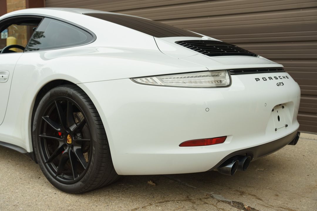 2015 PORSCHE 911