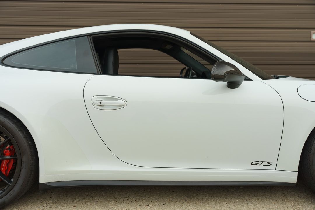 2015 PORSCHE 911