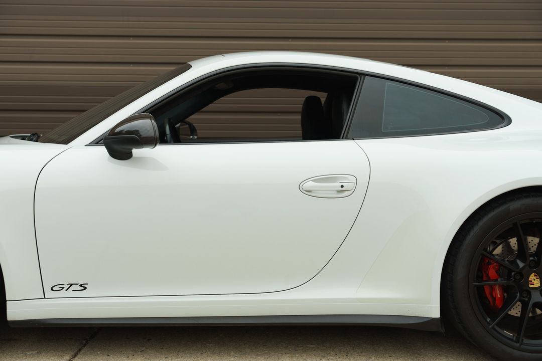 2015 PORSCHE 911