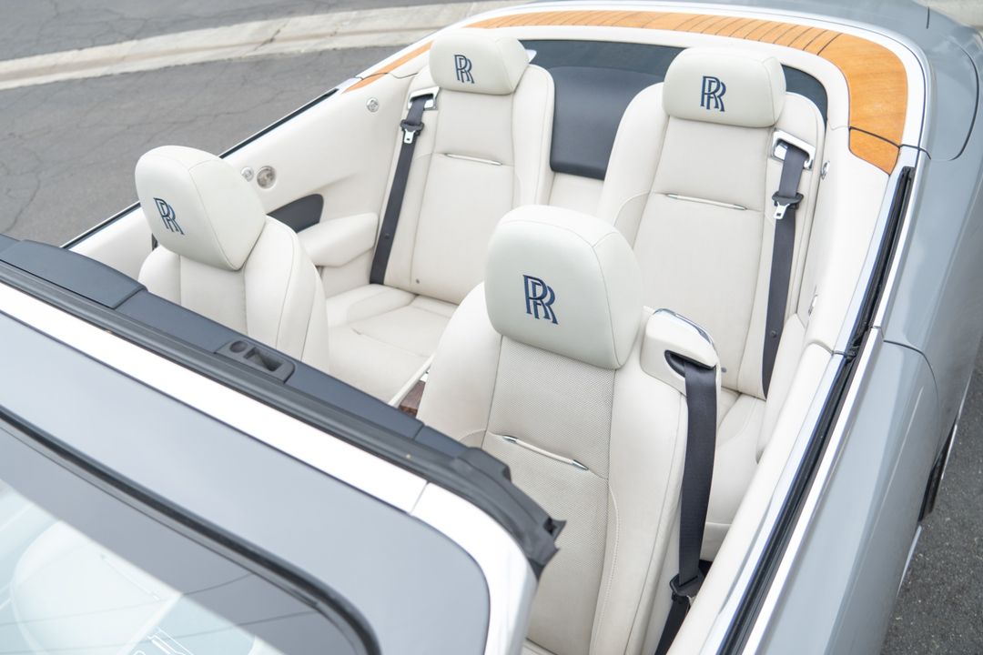 2017 Rolls-Royce Dawn