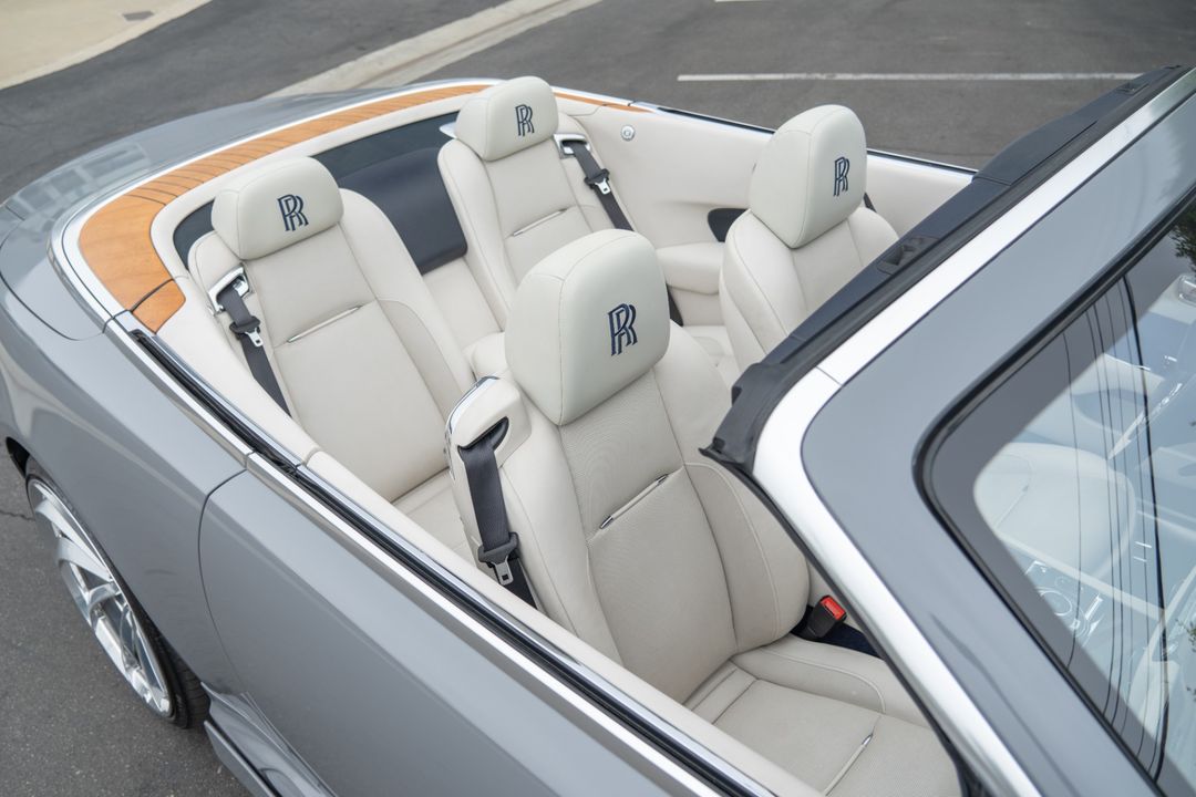 2017 Rolls-Royce Dawn
