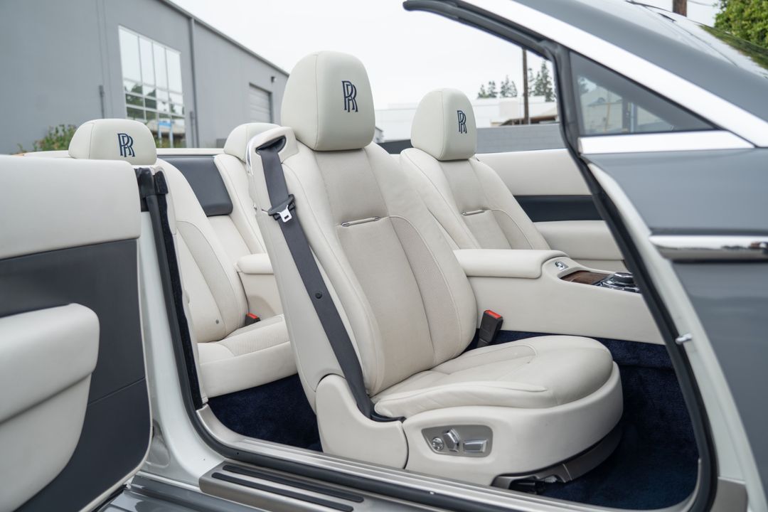 2017 Rolls-Royce Dawn
